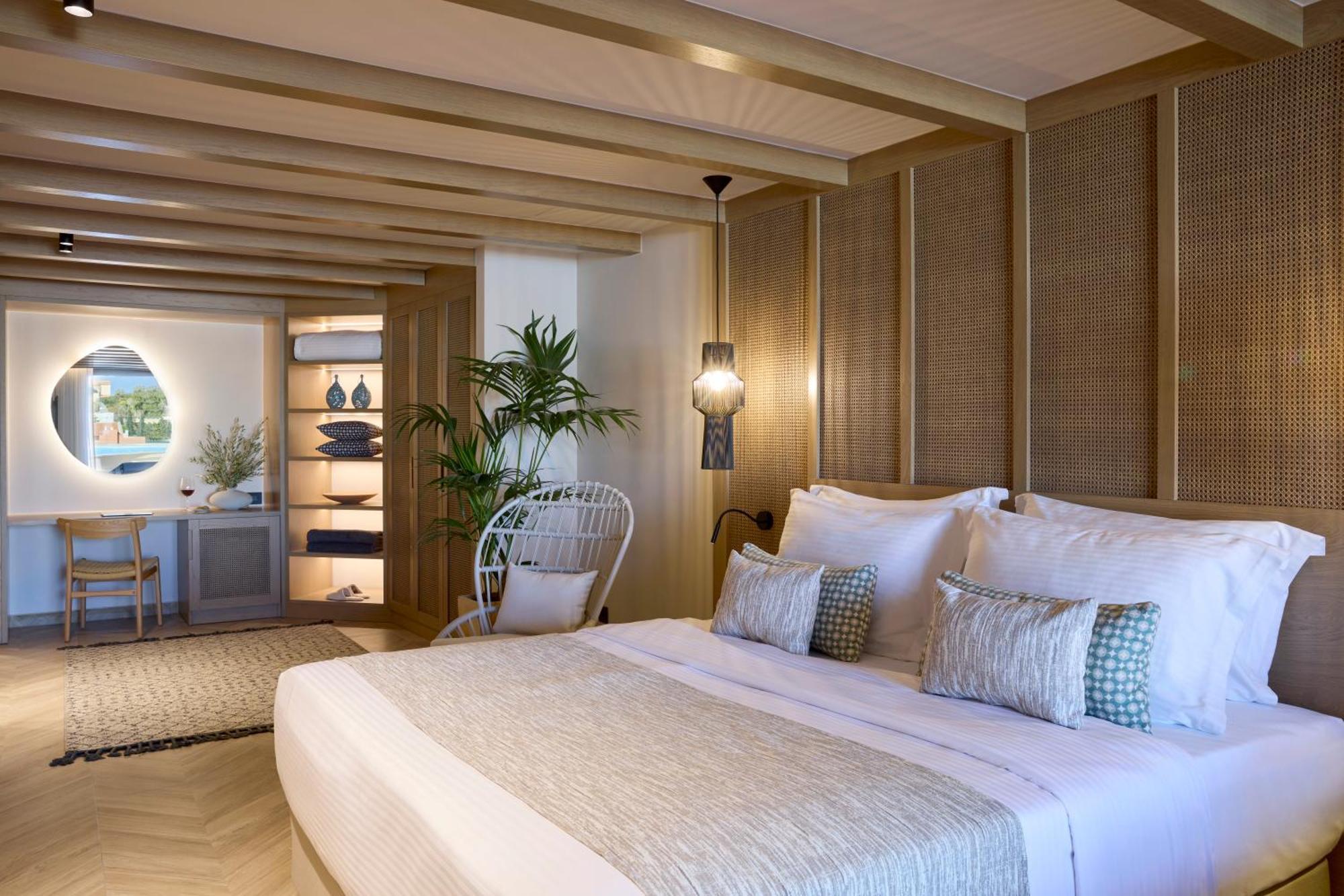 Hotel Mirabello Bay Luxury
